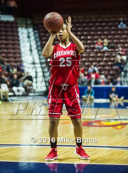 Thumbnail 3 in Greenwich vs. Stamford (CIAC Class LL Final) photogallery.