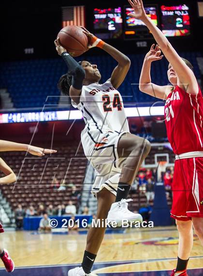 Thumbnail 2 in Greenwich vs. Stamford (CIAC Class LL Final) photogallery.