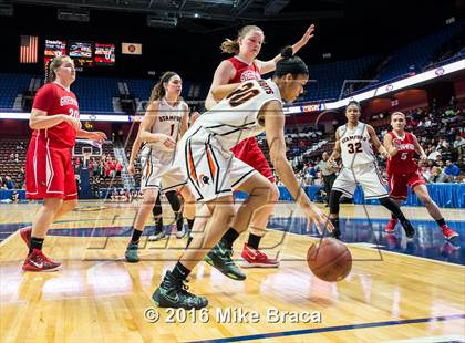 Thumbnail 2 in Greenwich vs. Stamford (CIAC Class LL Final) photogallery.