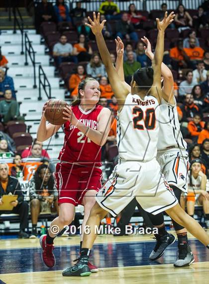 Thumbnail 3 in Greenwich vs. Stamford (CIAC Class LL Final) photogallery.