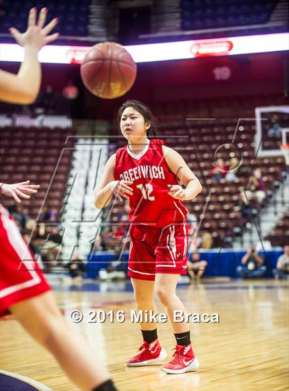 Thumbnail 3 in Greenwich vs. Stamford (CIAC Class LL Final) photogallery.