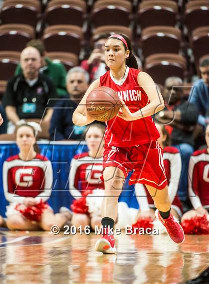 Thumbnail 3 in Greenwich vs. Stamford (CIAC Class LL Final) photogallery.
