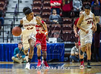 Thumbnail 2 in Greenwich vs. Stamford (CIAC Class LL Final) photogallery.