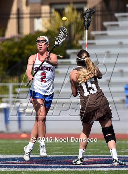 Thumbnail 2 in St. Ignatius vs. Saint Francis photogallery.