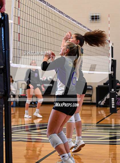 Thumbnail 1 in College Station vs Montgomery photogallery.