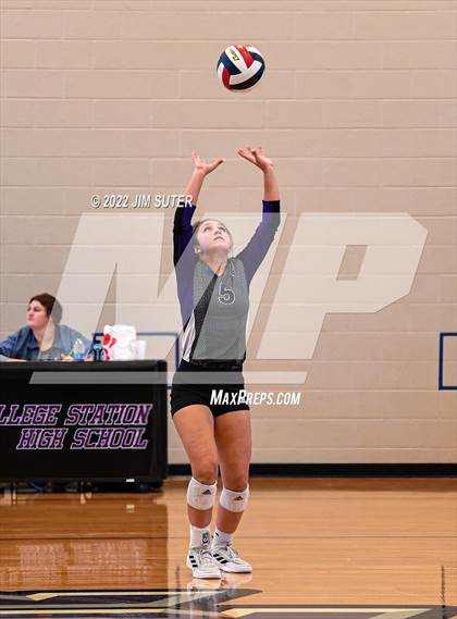 Thumbnail 3 in College Station vs Montgomery photogallery.