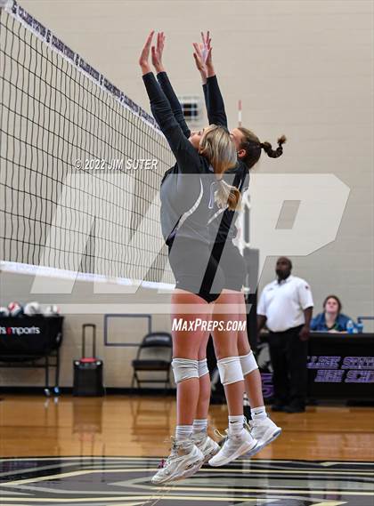 Thumbnail 1 in College Station vs Montgomery photogallery.