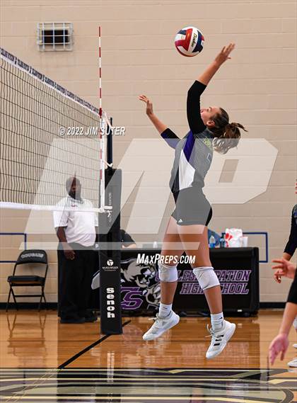 Thumbnail 1 in College Station vs Montgomery photogallery.