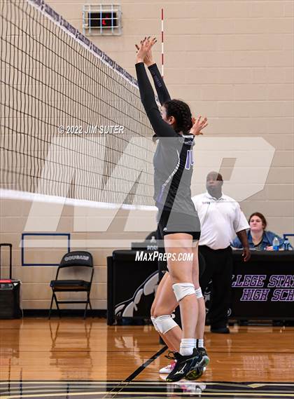 Thumbnail 1 in College Station vs Montgomery photogallery.