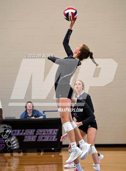 Thumbnail 1 in College Station vs Montgomery photogallery.