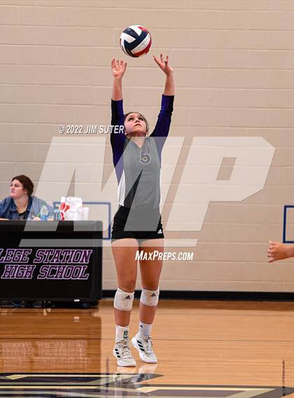 Thumbnail 1 in College Station vs Montgomery photogallery.