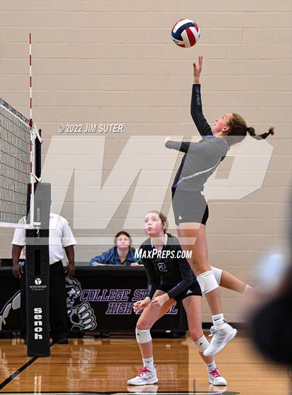 Thumbnail 1 in College Station vs Montgomery photogallery.