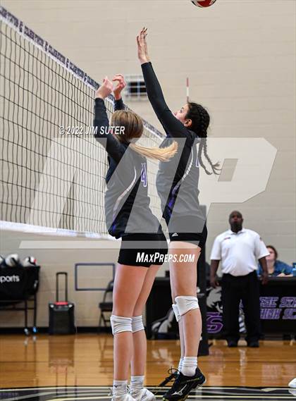 Thumbnail 3 in College Station vs Montgomery photogallery.