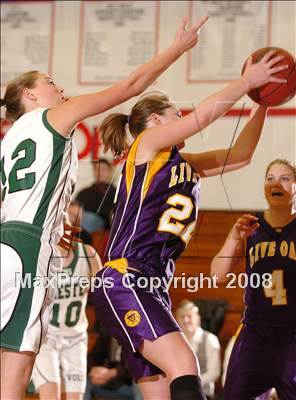 Thumbnail 3 in Live Oak vs. Chester (Love of the Game Invitational) photogallery.