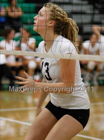 Thumbnail 2 in Thousand Oaks vs Santa Barbara photogallery.