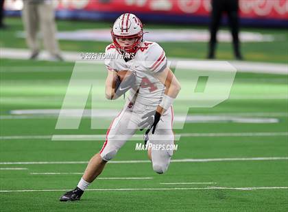 Thumbnail 1 in Cedar Hill vs. Katy (UIL Class 6A D2 Final) photogallery.