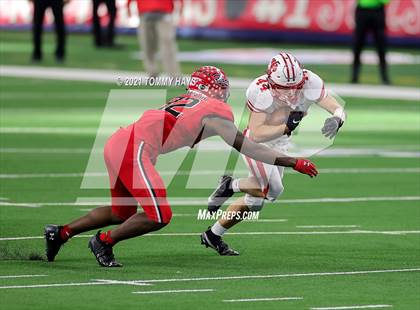 Thumbnail 1 in Cedar Hill vs. Katy (UIL Class 6A D2 Final) photogallery.