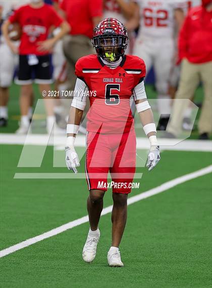 Thumbnail 1 in Cedar Hill vs. Katy (UIL Class 6A D2 Final) photogallery.