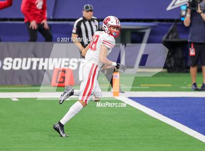 Thumbnail 1 in Cedar Hill vs. Katy (UIL Class 6A D2 Final) photogallery.