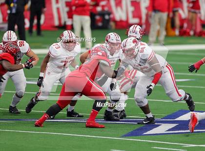 Thumbnail 2 in Cedar Hill vs. Katy (UIL Class 6A D2 Final) photogallery.
