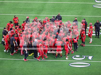 Thumbnail 3 in Cedar Hill vs. Katy (UIL Class 6A D2 Final) photogallery.