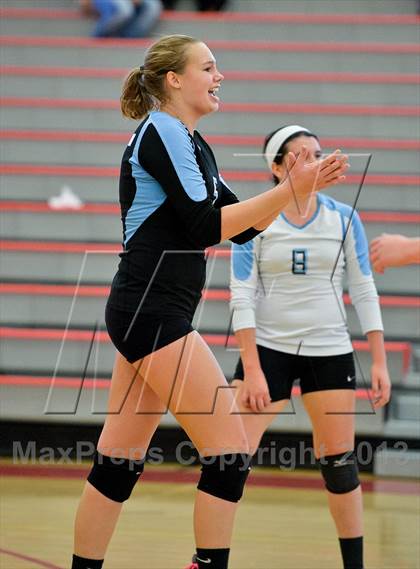 Thumbnail 1 in Tri-City Christian vs. Calvin Christian (CIF SDS D3 Final) photogallery.
