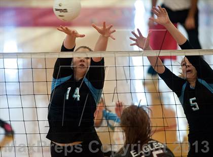 Thumbnail 3 in Tri-City Christian vs. Calvin Christian (CIF SDS D3 Final) photogallery.