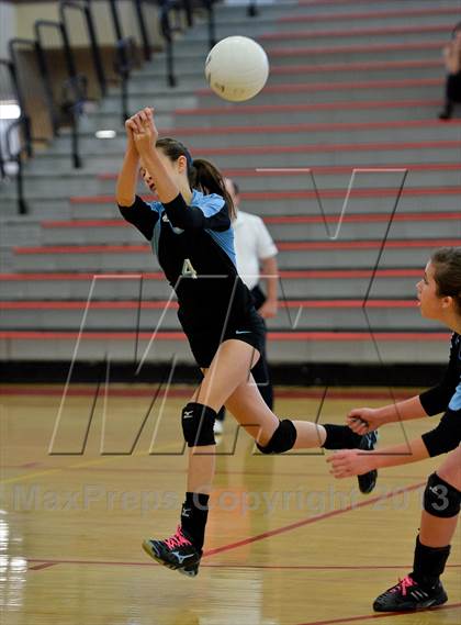 Thumbnail 3 in Tri-City Christian vs. Calvin Christian (CIF SDS D3 Final) photogallery.