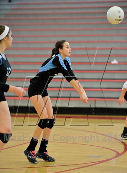 Thumbnail 1 in Tri-City Christian vs. Calvin Christian (CIF SDS D3 Final) photogallery.