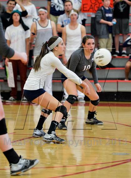 Thumbnail 2 in Tri-City Christian vs. Calvin Christian (CIF SDS D3 Final) photogallery.