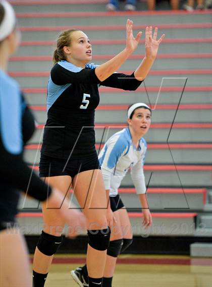 Thumbnail 2 in Tri-City Christian vs. Calvin Christian (CIF SDS D3 Final) photogallery.