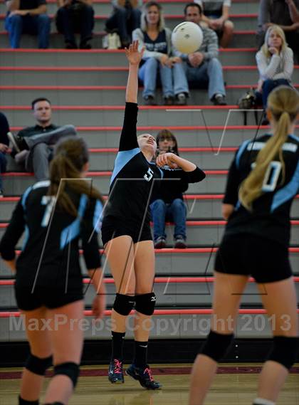 Thumbnail 2 in Tri-City Christian vs. Calvin Christian (CIF SDS D3 Final) photogallery.