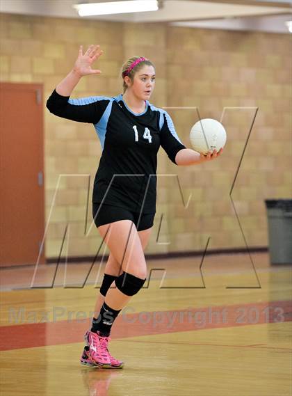 Thumbnail 3 in Tri-City Christian vs. Calvin Christian (CIF SDS D3 Final) photogallery.