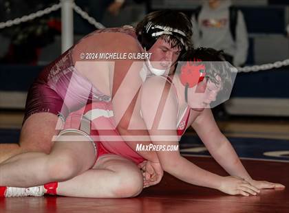 Thumbnail 2 in NYSPHSAA Section VI Class B (Wrestleback Rounds) photogallery.