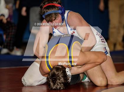 Thumbnail 2 in NYSPHSAA Section VI Class B (Wrestleback Rounds) photogallery.