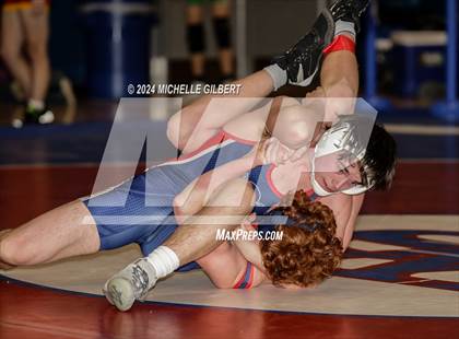 Thumbnail 3 in NYSPHSAA Section VI Class B (Wrestleback Rounds) photogallery.