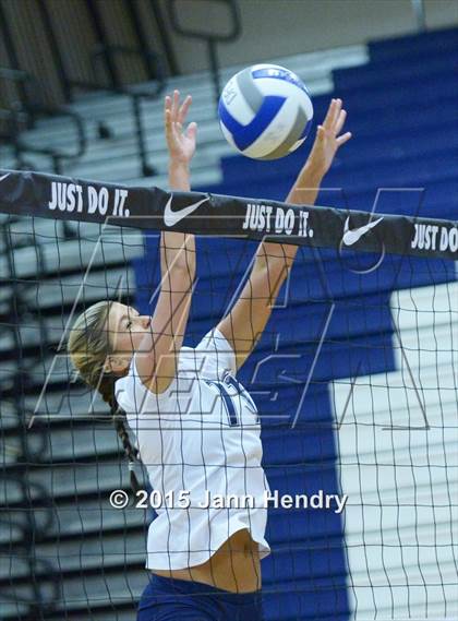 Thumbnail 3 in Rim of the World @ Iolani (Durango Fall Classic) photogallery.