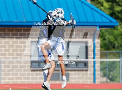 Thumbnail 2 in Centennial vs. Lambert (GHSA 6A-7A State Championship) photogallery.
