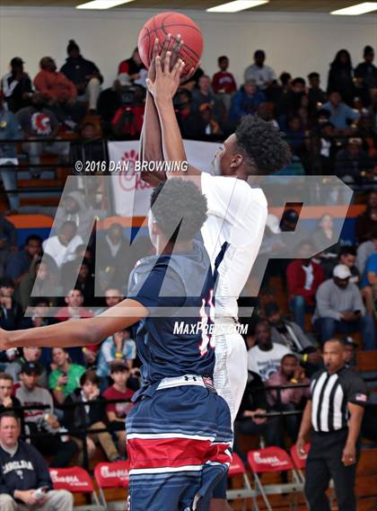 Thumbnail 2 in Lafayette Christian Academy vs. Blythewood (Chick-Fil-A Classic) photogallery.