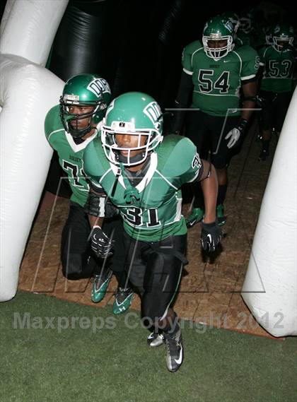 Thumbnail 1 in Dorsey vs. Crenshaw photogallery.