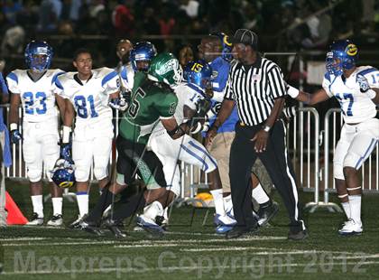 Thumbnail 1 in Dorsey vs. Crenshaw photogallery.