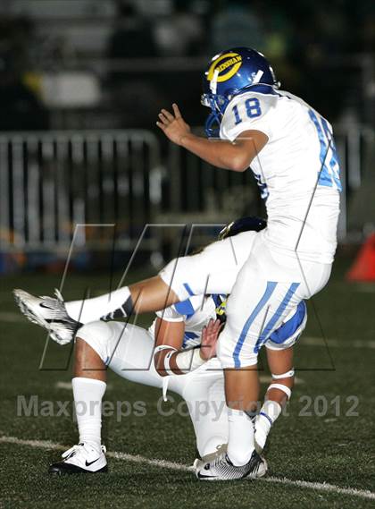 Thumbnail 1 in Dorsey vs. Crenshaw photogallery.