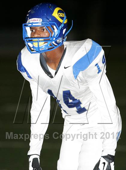 Thumbnail 3 in Dorsey vs. Crenshaw photogallery.