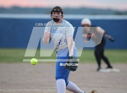 Thumbnail 3 in Malvern @ Bismarck photogallery.