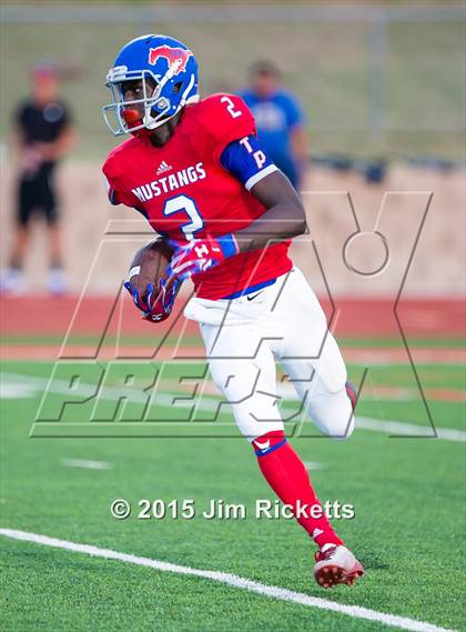 Thumbnail 1 in North Crowley @ Grapevine photogallery.