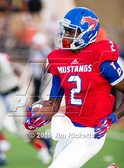 Thumbnail 2 in North Crowley @ Grapevine photogallery.