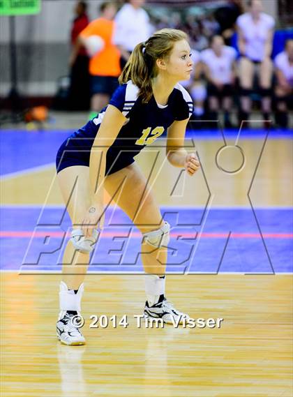Thumbnail 2 in Eaton vs. Olathe (CHSAA State 3A Playoff) photogallery.