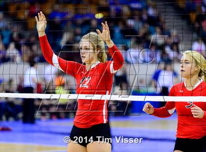 Thumbnail 2 in Eaton vs. Olathe (CHSAA State 3A Playoff) photogallery.