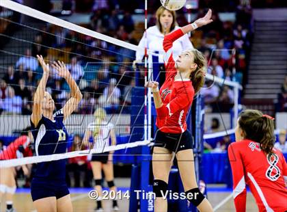 Thumbnail 3 in Eaton vs. Olathe (CHSAA State 3A Playoff) photogallery.
