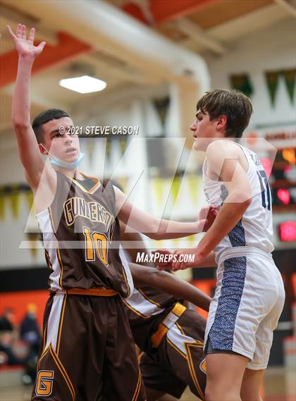 Thumbnail 3 in Union Mine vs Gunderson (Tiger Classic) photogallery.